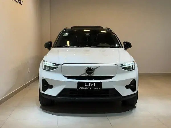 Volvo XC40 Recharge - Imagem 3