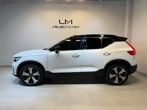 Volvo XC40 Recharge - Imagem 5