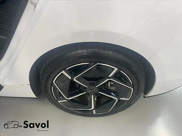 BYD Seal - Imagem 10