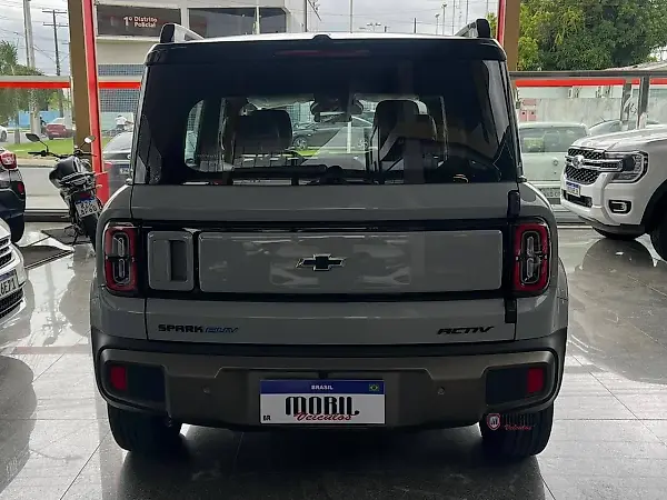 Chevrolet Spark Euv - Imagem 10