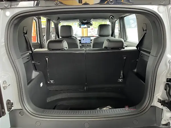 Chevrolet Spark Euv - Imagem 12