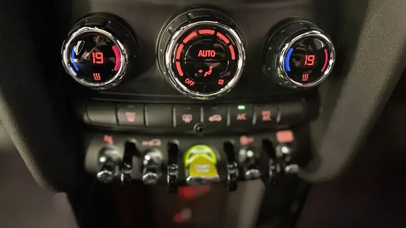 Mini Countryman SE All4 - Imagem 11