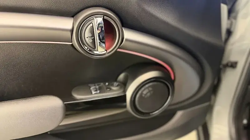 Mini Countryman SE All4 - Imagem 15