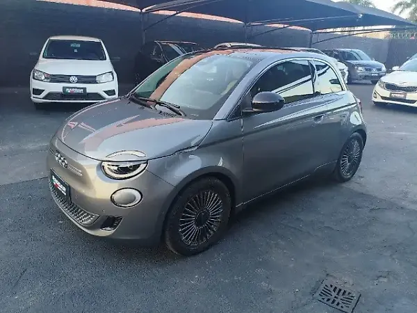 Fiat 500e - Imagem 1