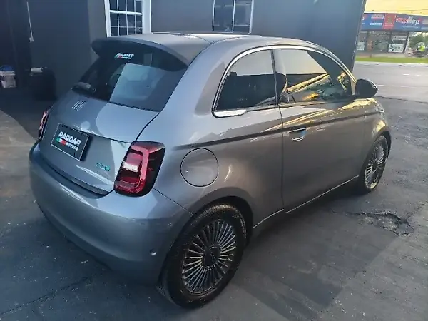 Fiat 500e - Imagem 3