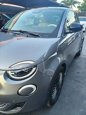 Fiat 500e - Imagem 8