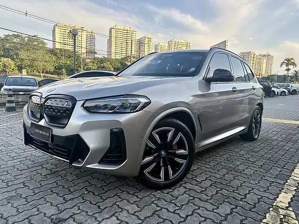 BMW IX3 - Imagem 3
