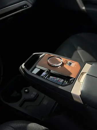 BMW Ix - Imagem 9