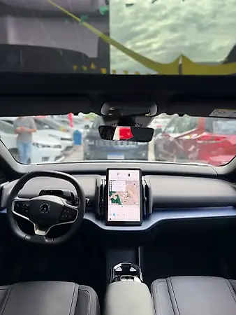 Volvo EX30 - Imagem 4