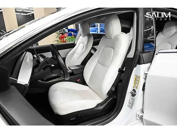 Tesla Model 3 - Imagem 8