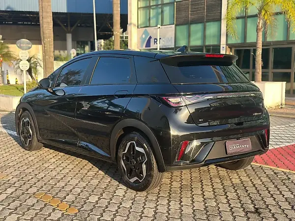 BYD Dolphin - Imagem 9
