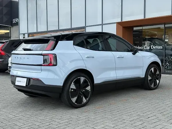 Volvo EX30 - Imagem 7
