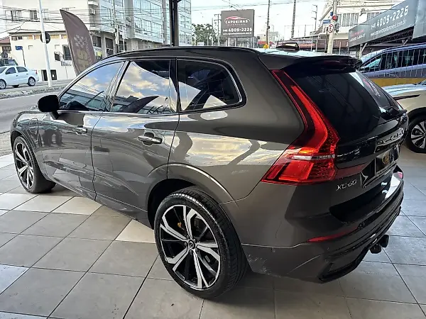 Volvo Xc60 - Imagem 3