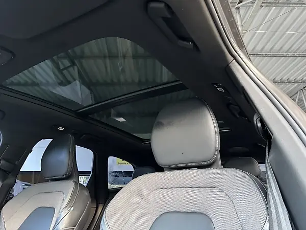 Volvo Xc60 - Imagem 8