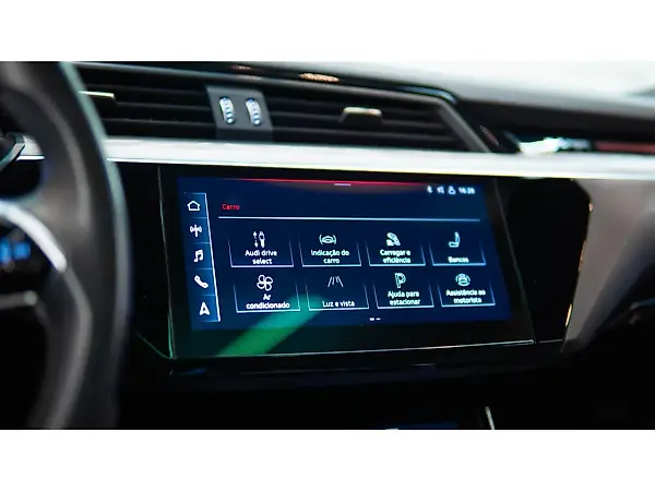 Audi E-tron S Sportback - Imagem 4