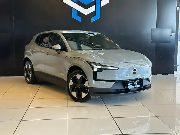Volvo EX30 - Imagem 2