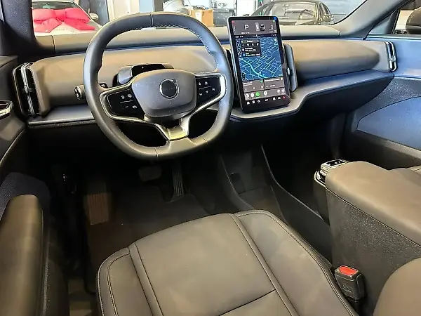 Volvo EX30 - Imagem 7
