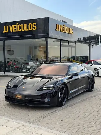 Porsche Taycan - Imagem 1