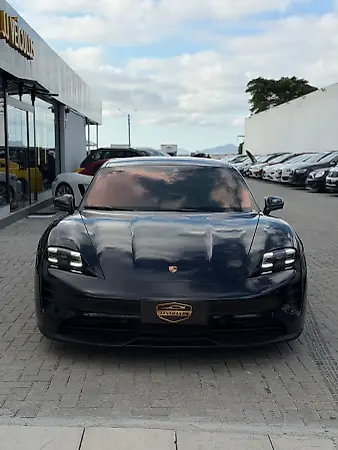 Porsche Taycan - Imagem 3