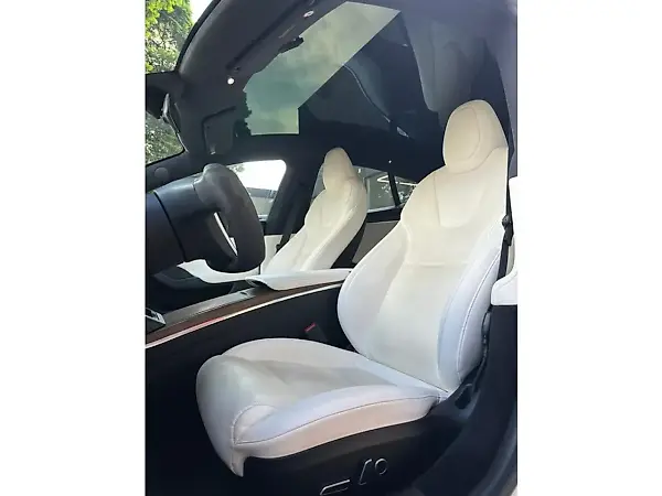 Tesla Model S - Imagem 10