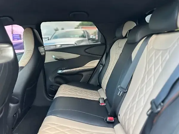 BYD Dolphin - Imagem 12