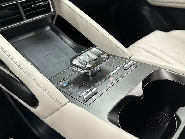 BYD Yuan Pro - Imagem 12