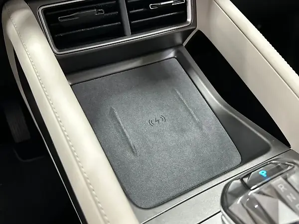 BYD Yuan Pro - Imagem 16