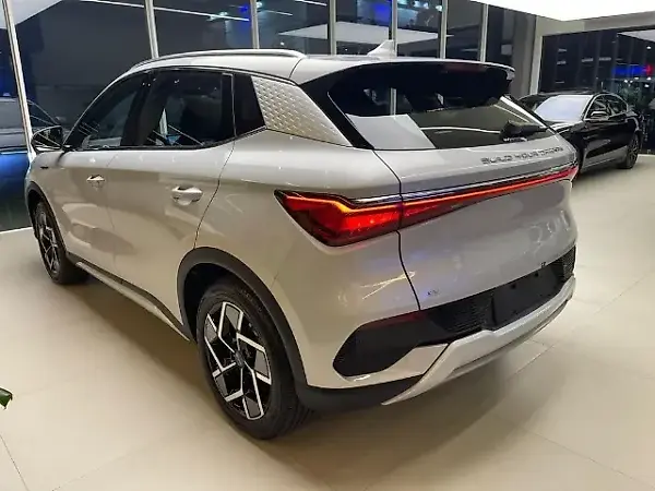BYD Yuan Plus - Imagem 9