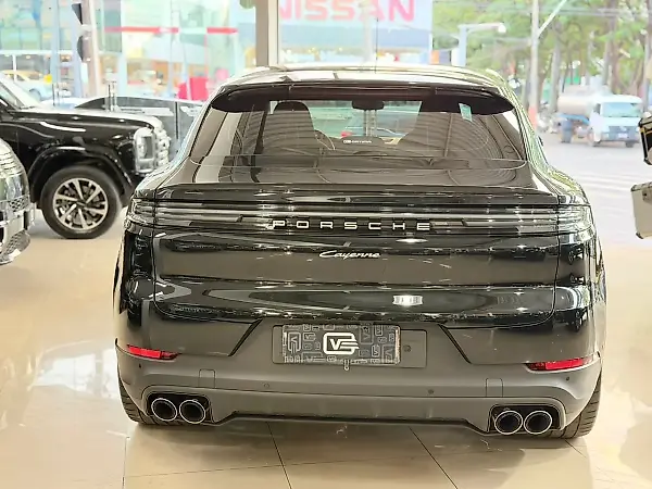 Porsche Cayenne E-hybrid - Imagem 3