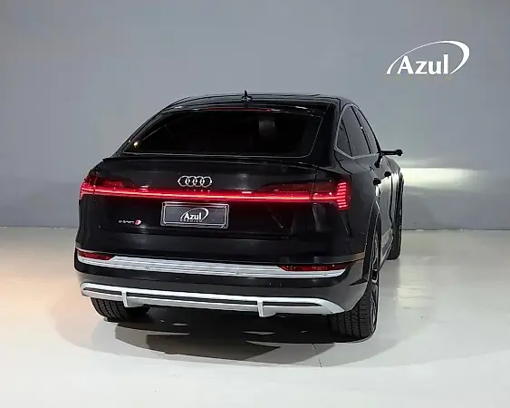 Audi E-tron S Sportback - Imagem 4