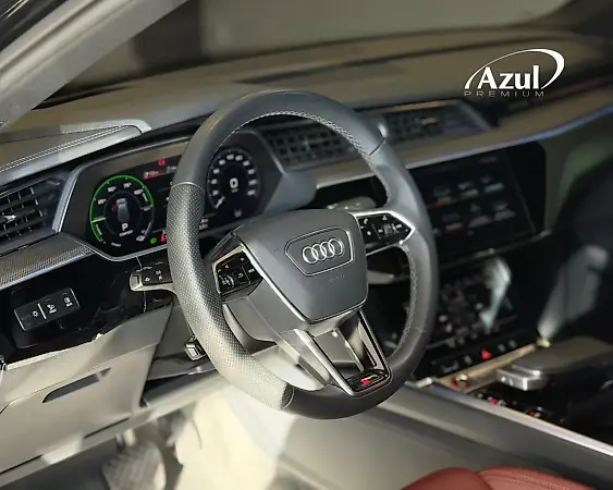 Audi E-tron S Sportback - Imagem 11