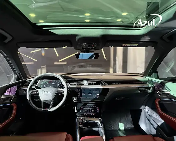 Audi E-tron S Sportback - Imagem 12