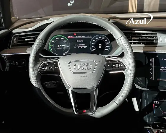 Audi E-tron S Sportback - Imagem 13