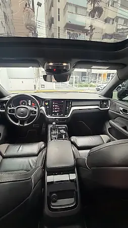 Volvo S60 Recharge Plug-in Hybrid - Imagem 10