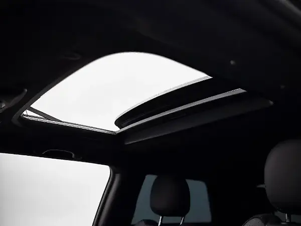 Mini Cooper SE - Imagem 8