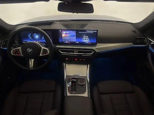 BMW I4 Edrive35 - Imagem 10