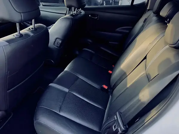 Nissan Leaf - Imagem 11