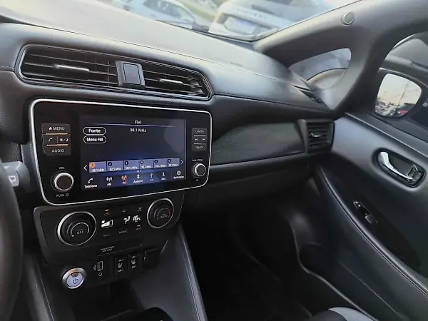 Nissan Leaf - Imagem 13