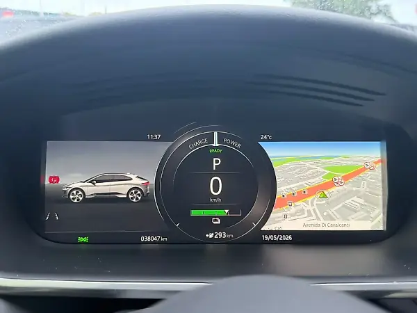 Jaguar I-pace - Imagem 9