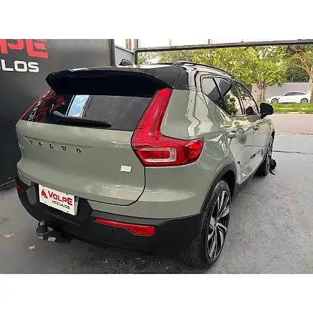 Volvo XC40 - Imagem 6