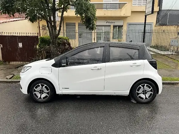 JAC E-JS1 - Imagem 4