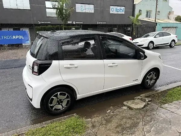 JAC E-JS1 - Imagem 11