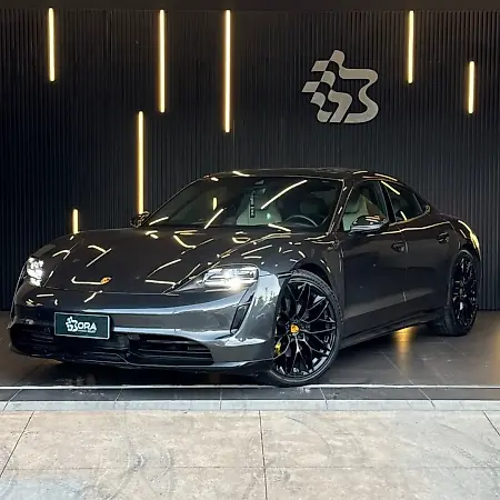 Porsche Taycan - Imagem 1