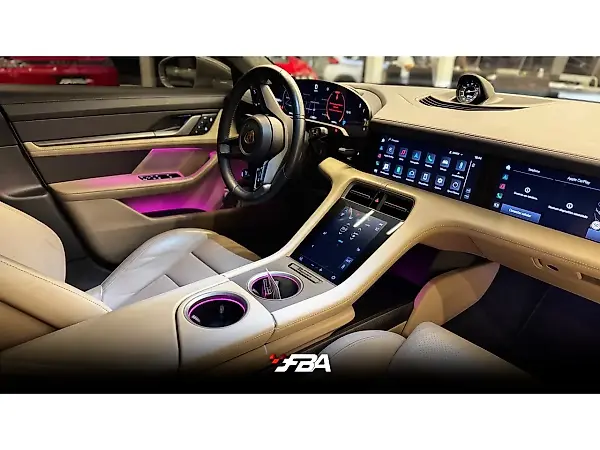Porsche Taycan - Imagem 6