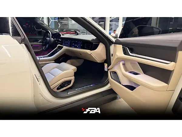 Porsche Taycan - Imagem 11