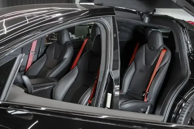 Tesla Model X - Imagem 20
