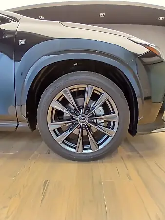 Lexus Nx 450h+ Plug-in Hybrid - Imagem 9