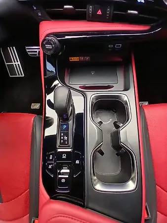 Lexus Nx 450h+ Plug-in Hybrid - Imagem 17