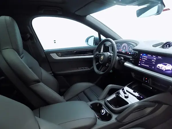 Porsche Cayenne E-hybrid - Imagem 9