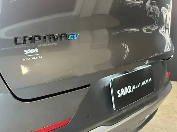 Chevrolet Captiva EV - Imagem 15